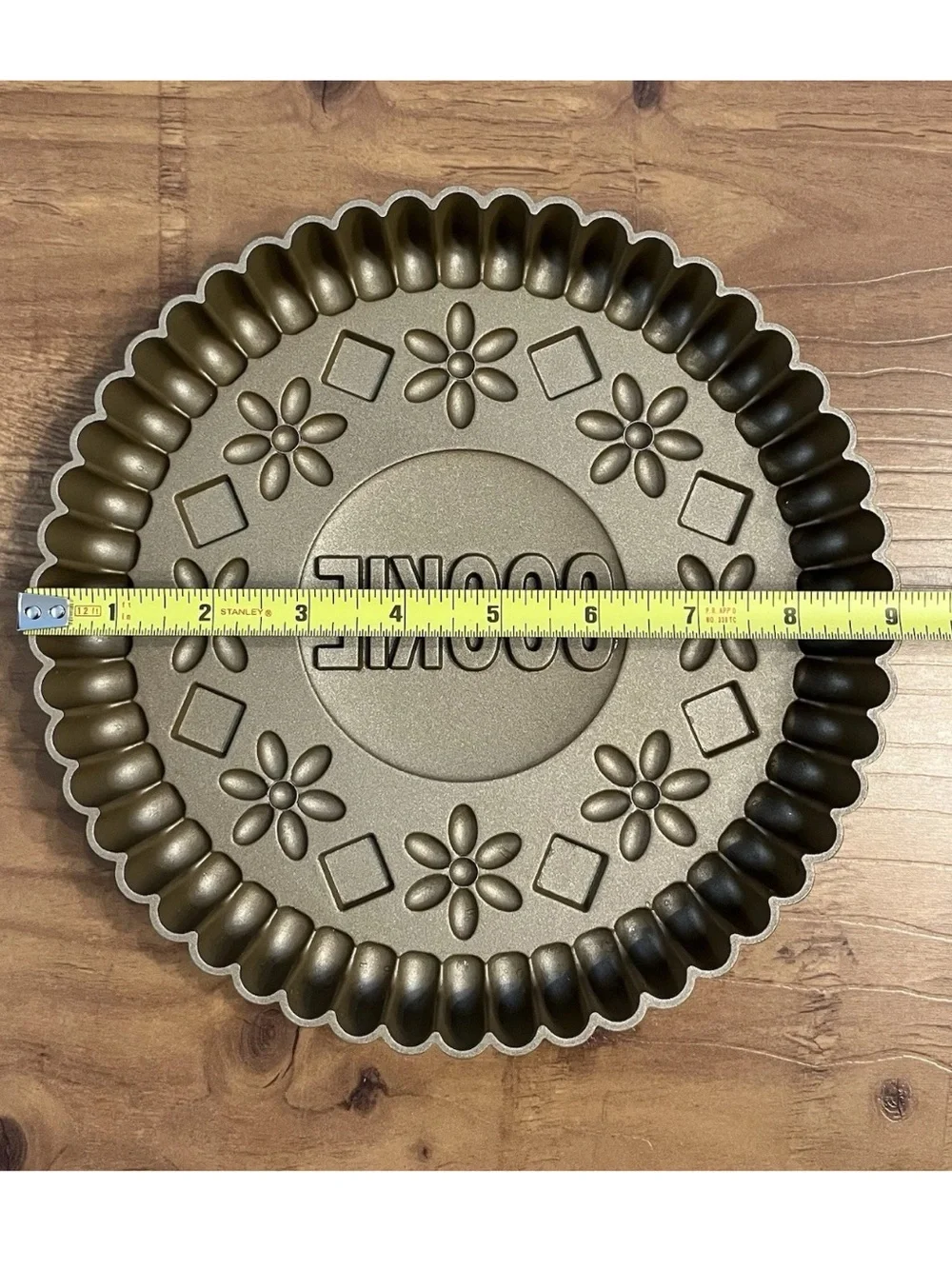 Williams-Sonoma Chicago Metallic 9x9” ‘Cookie’ Sandwich Cake Set of 2